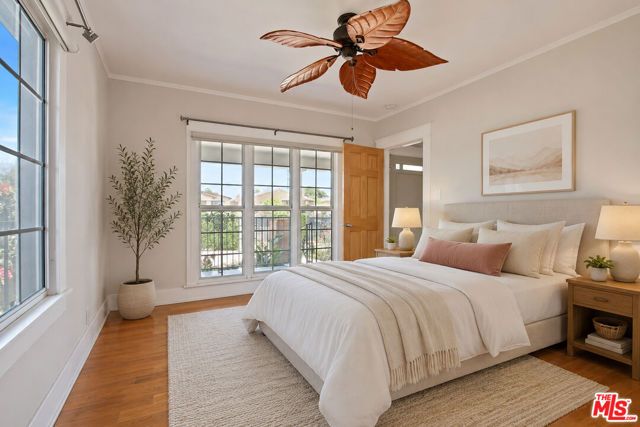 3701 4th Avenue, Los Angeles, CA 90018
