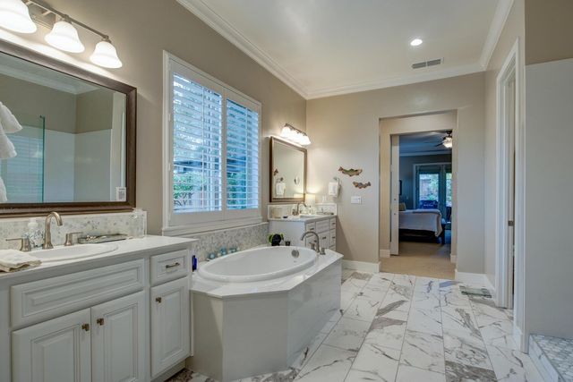 8754 Port Dr, Plymouth, CA 95669