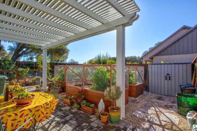 8754 Port Dr, Plymouth, CA 95669