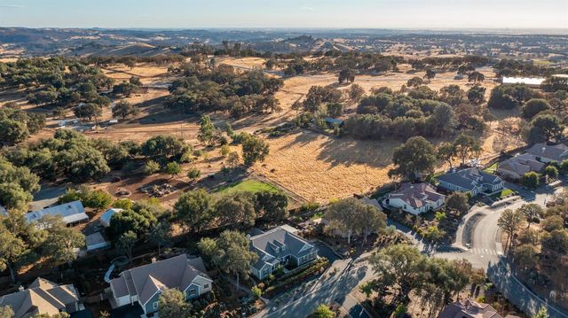 8754 Port Dr, Plymouth, CA 95669