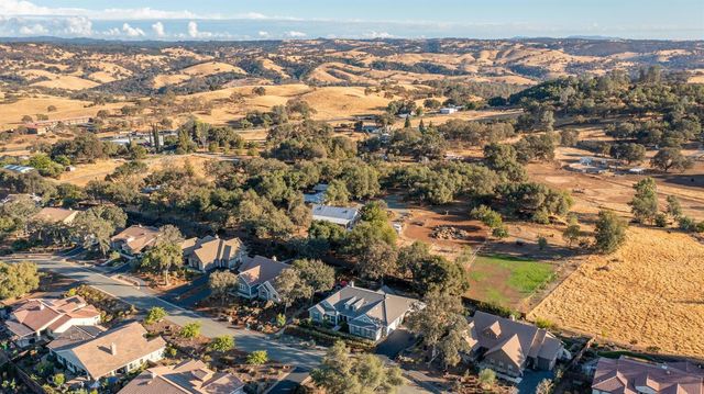8754 Port Dr, Plymouth, CA 95669