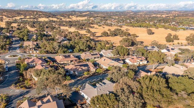8754 Port Dr, Plymouth, CA 95669