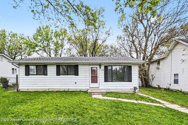 1422 Pierce Road, Lansing, MI 48910
