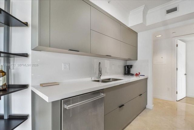 18671 Collins Ave 2404, Sunny Isles Beach, FL 33160