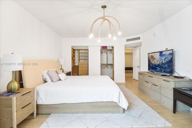 18671 Collins Ave 2404, Sunny Isles Beach, FL 33160