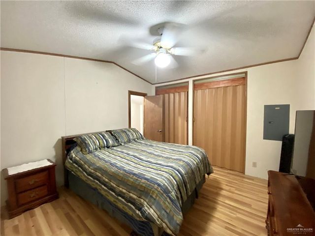 3000 Spur Drive J9, Mission, TX 78574