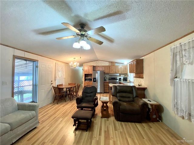 3000 Spur Drive J9, Mission, TX 78574