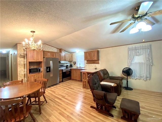 3000 Spur Drive J9, Mission, TX 78574