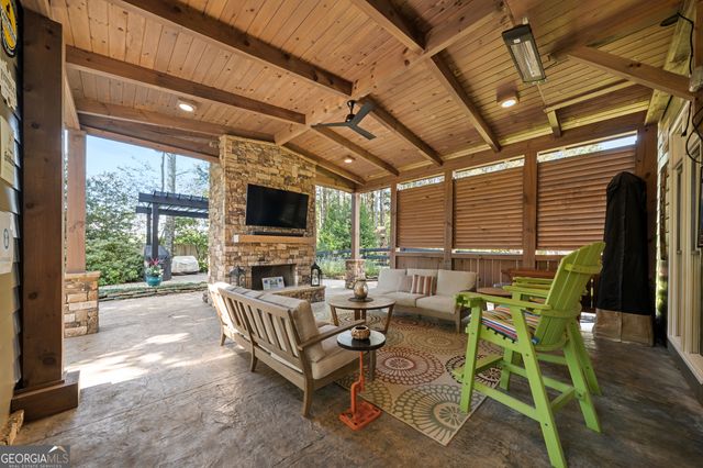 4135 Coosa Drive, Cumming, GA 30040