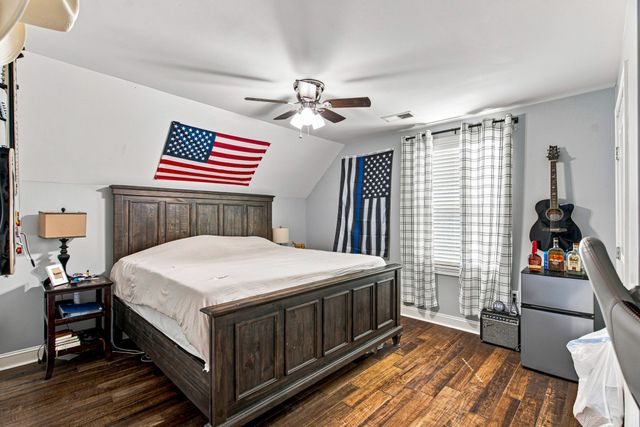 808 Clearview Rd, Cottontown, TN 37048