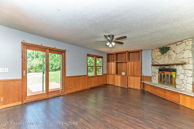 6421 Lounsbury Road, Williamston, MI 48895