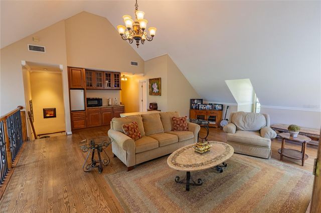 8910 EAGLE WATCH DRIVE, Riverview, FL 33578