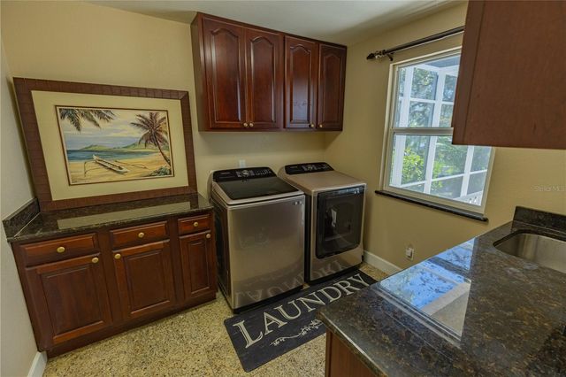 8910 EAGLE WATCH DRIVE, Riverview, FL 33578