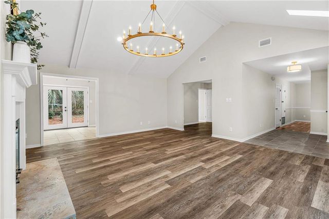 613 Oak Ridge Court, Daphne, AL 36526