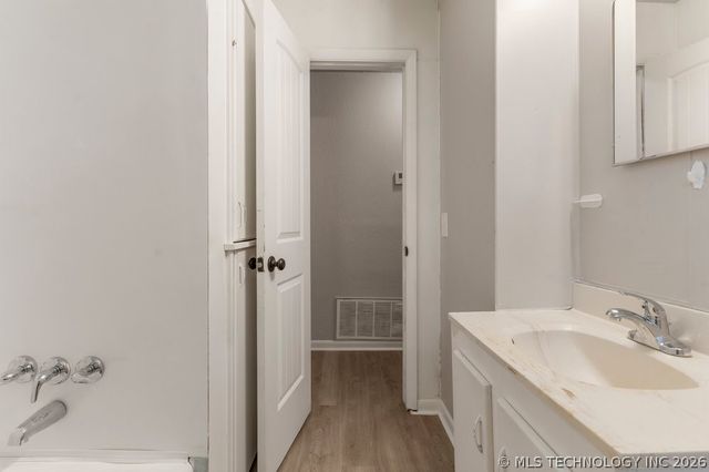 552 E 55th Place N, Tulsa, OK 74126