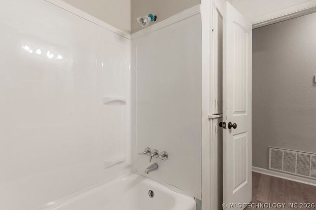 552 E 55th Place N, Tulsa, OK 74126