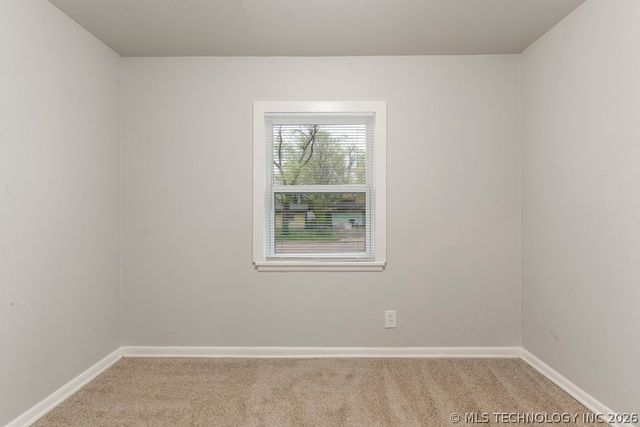 552 E 55th Place N, Tulsa, OK 74126