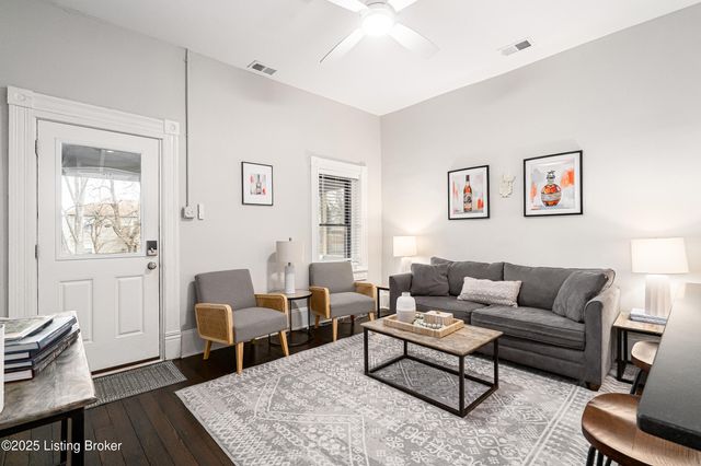 1829 Brownsboro Rd, Louisville, KY 40206