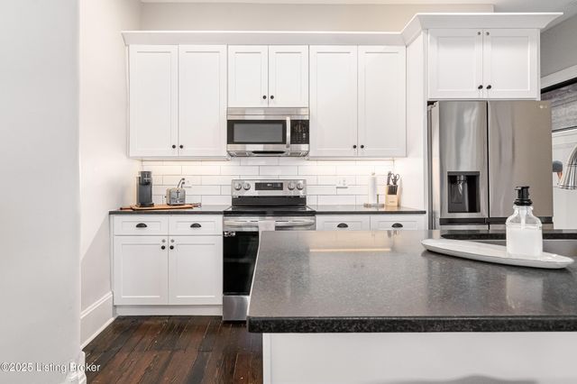 1829 Brownsboro Rd, Louisville, KY 40206