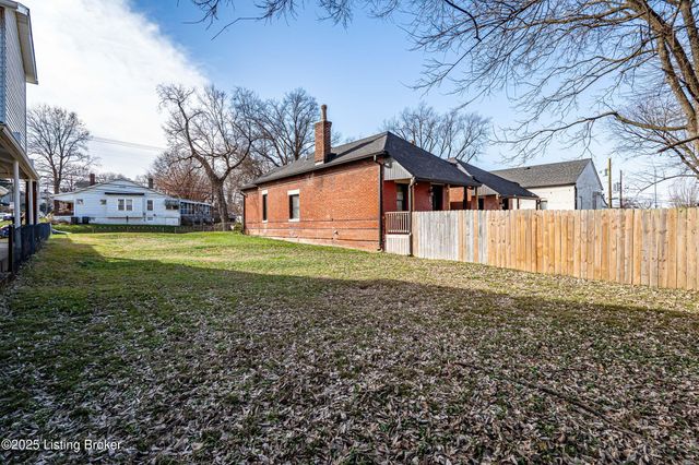 1829 Brownsboro Rd, Louisville, KY 40206