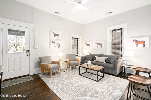 1829 Brownsboro Rd, Louisville, KY 40206