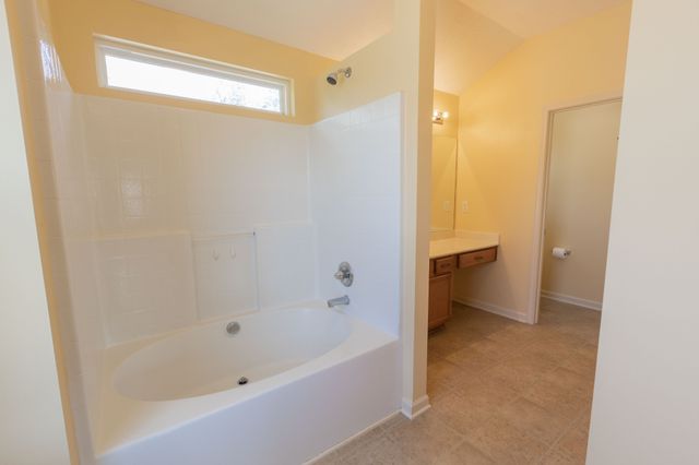 2445 Haskell Dr, Antioch, TN 37013