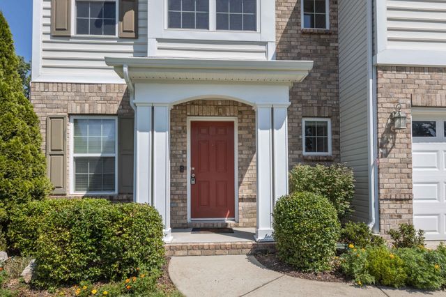 2445 Haskell Dr, Antioch, TN 37013