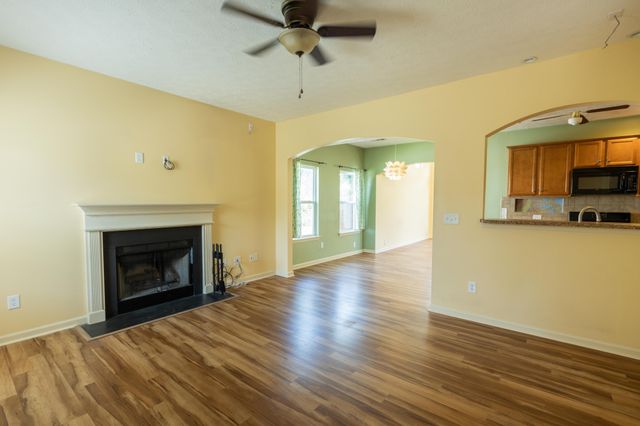 2445 Haskell Dr, Antioch, TN 37013