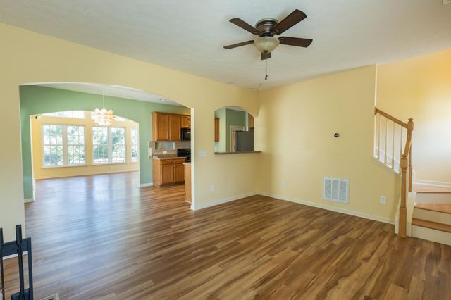 2445 Haskell Dr, Antioch, TN 37013