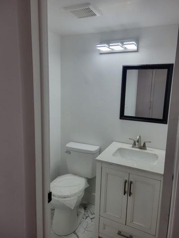 4222 Inverrary Boulevard 4413, Lauderhill, FL 33319