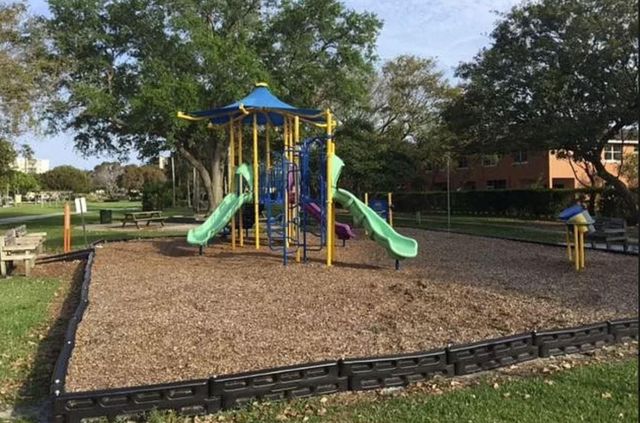 4222 Inverrary Boulevard 4413, Lauderhill, FL 33319