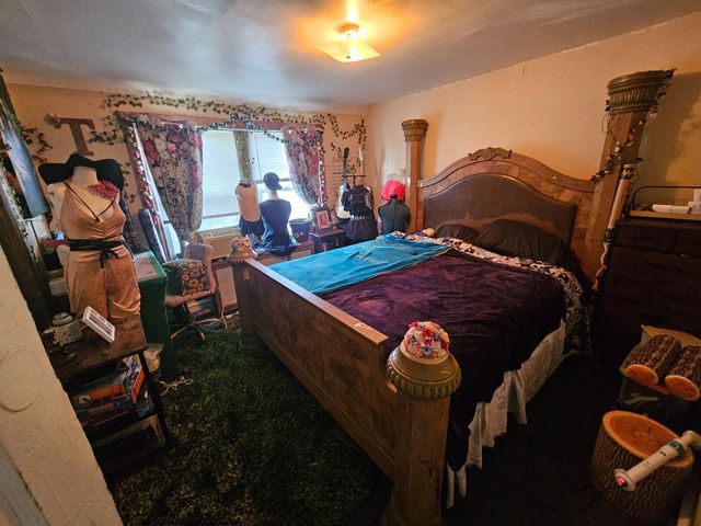 6913 RODNEY ST, Philadelphia, PA 19138