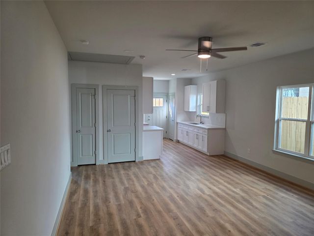 3406 Hadley Street, Houston, TX 77004