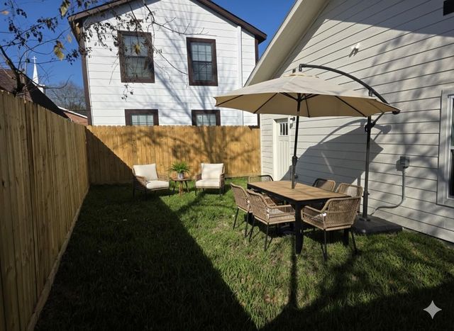 3406 Hadley Street, Houston, TX 77004