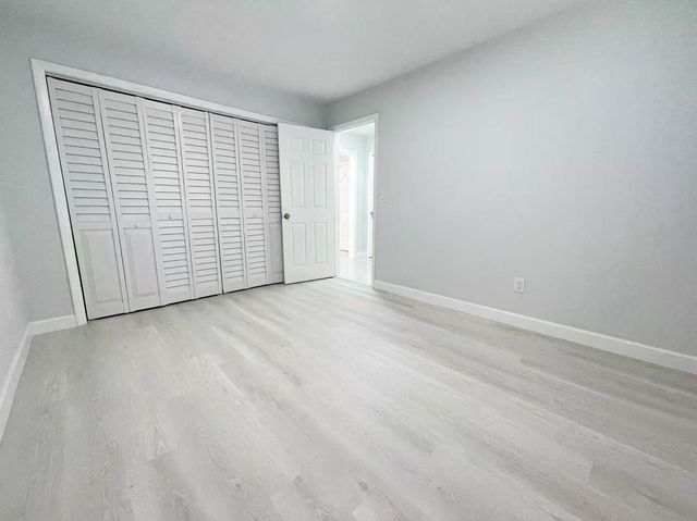 7750 Atlanta St, Hollywood, FL 33024