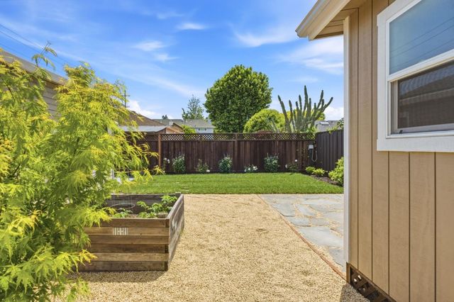 254 Nimitz Avenue, Redwood City, CA 94061