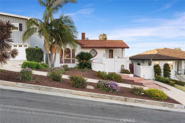 1330 W 18th Street, San Pedro, CA 90732
