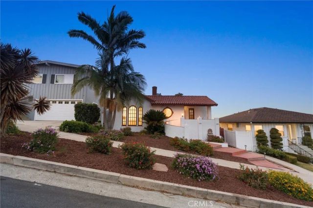 1330 W 18th Street, San Pedro, CA 90732