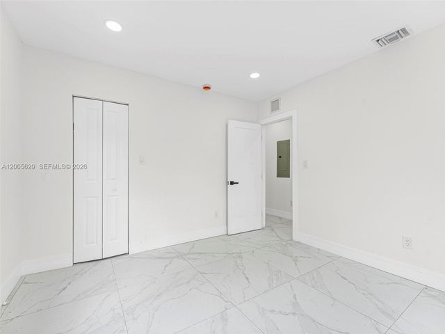 340 Carolina Ave, Fort Lauderdale, FL 33312