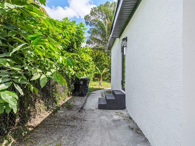 340 Carolina Ave, Fort Lauderdale, FL 33312