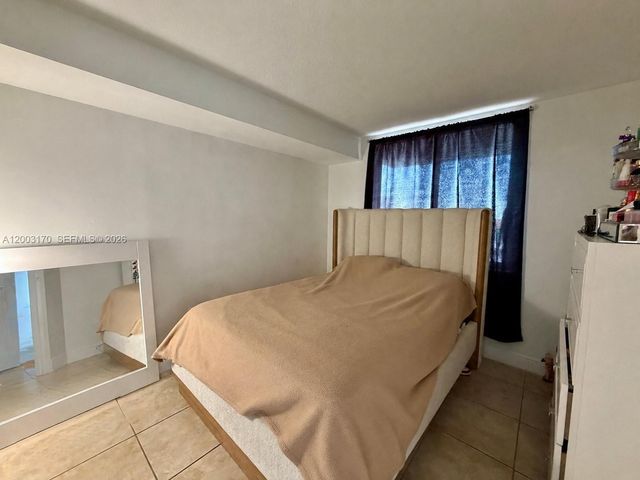 219 NW 12th Ave 709, Miami, FL 33128