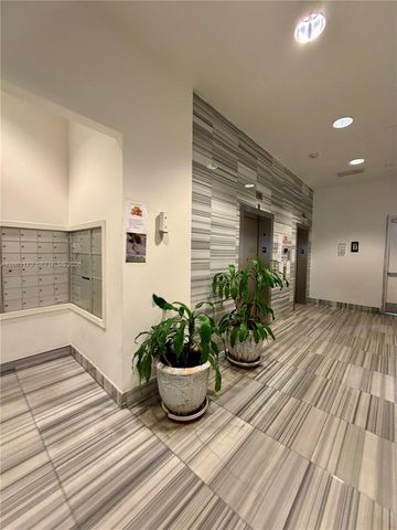 219 NW 12th Ave 709, Miami, FL 33128