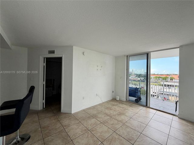 219 NW 12th Ave 709, Miami, FL 33128
