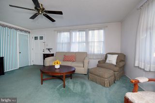 412 W CEDAR AVE, Oaklyn, NJ 08107