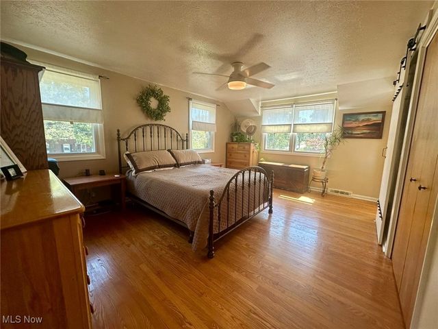 264 Windfall Lane, Wadsworth, OH 44281