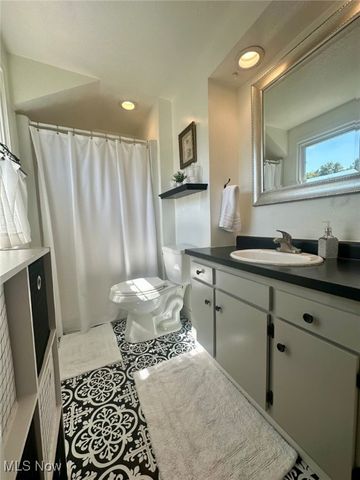 264 Windfall Lane, Wadsworth, OH 44281