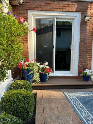 264 Windfall Lane, Wadsworth, OH 44281