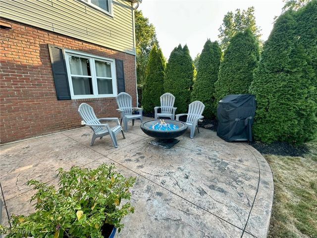 264 Windfall Lane, Wadsworth, OH 44281