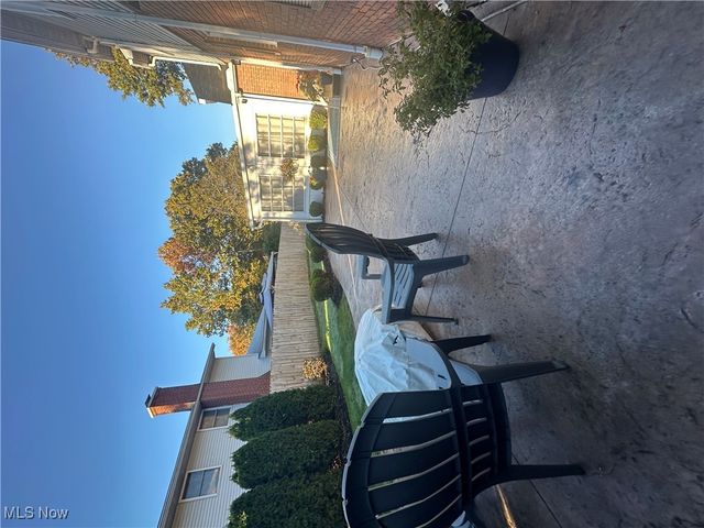 264 Windfall Lane, Wadsworth, OH 44281