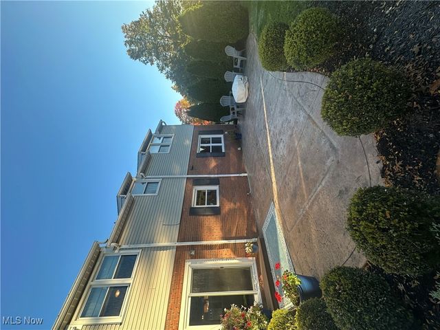 264 Windfall Lane, Wadsworth, OH 44281